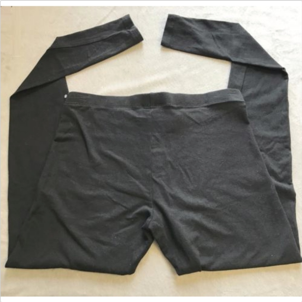 Victoria's Secret Yoga Leggings - Picture 3 of 4